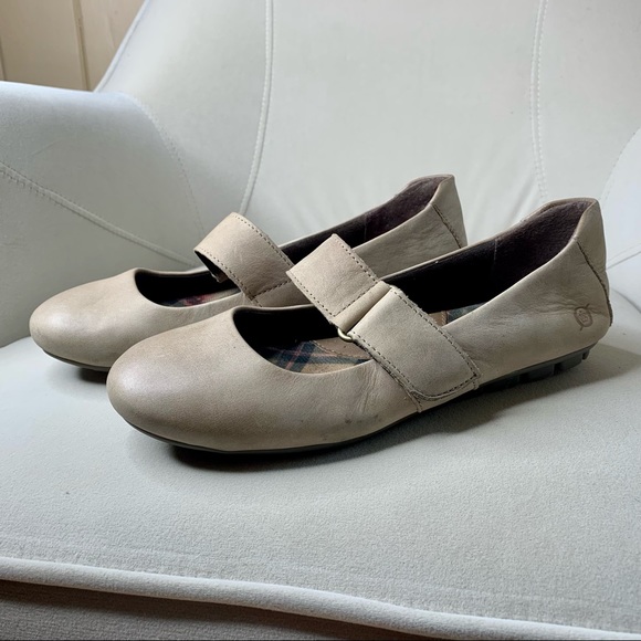 Born Shoes - Boc Born Taupe Tan Mary Janes Leather Shoes 7.5